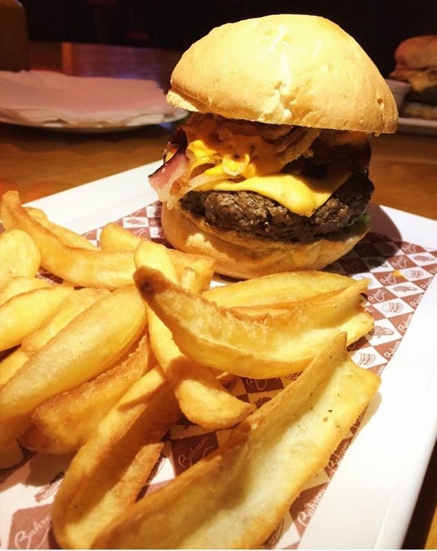 Hambúrguer do Bahrem Burguer