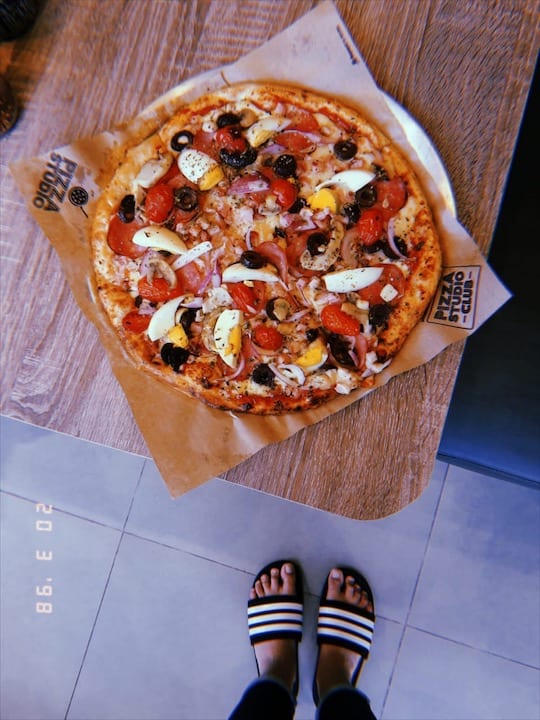 Pizza do Studio Club