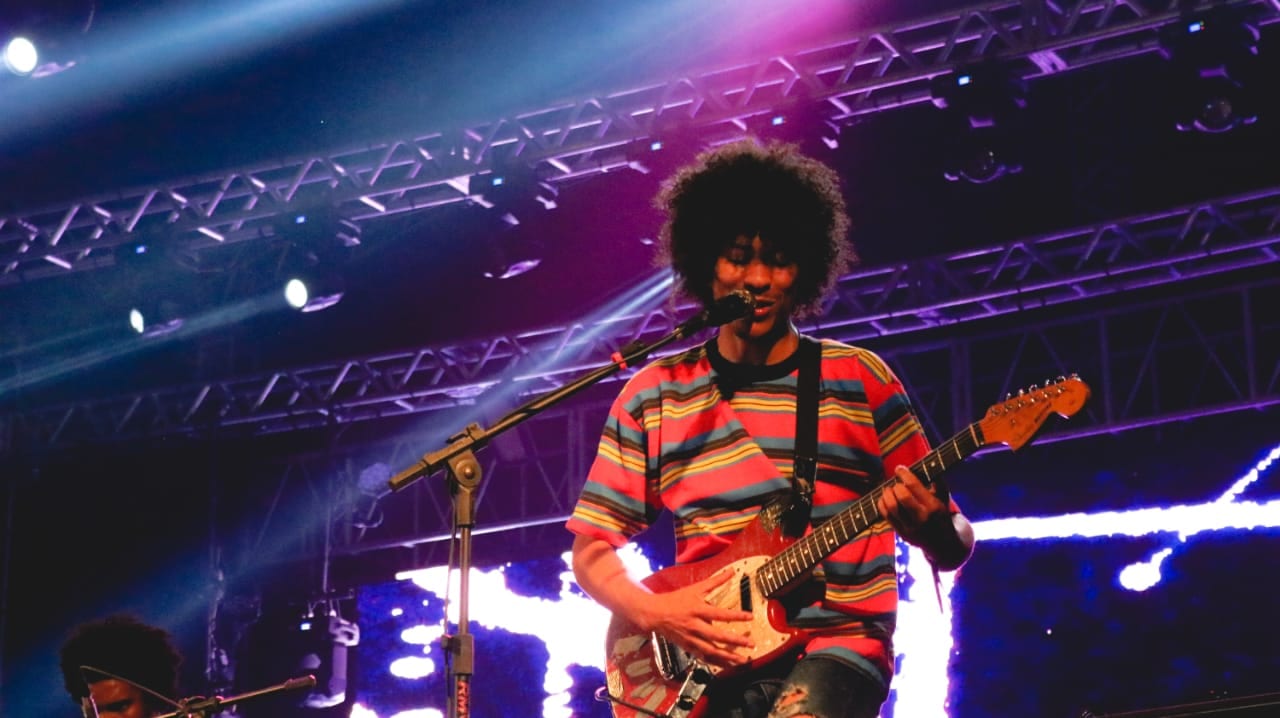 Boogarins retorna aos palcos do Bananada, quem em 2019 acontece no mês de agosto