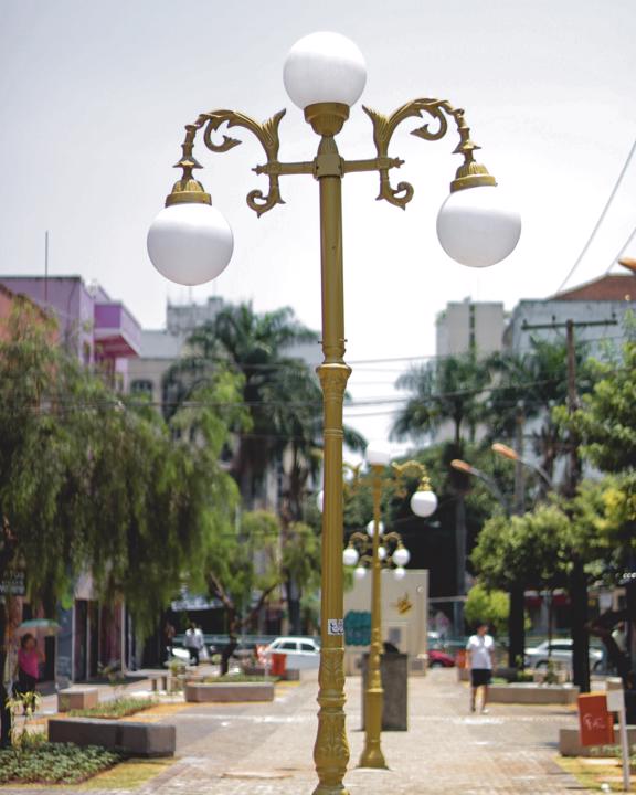 Rua do Lazer, no Centro, é entregue após revitalização