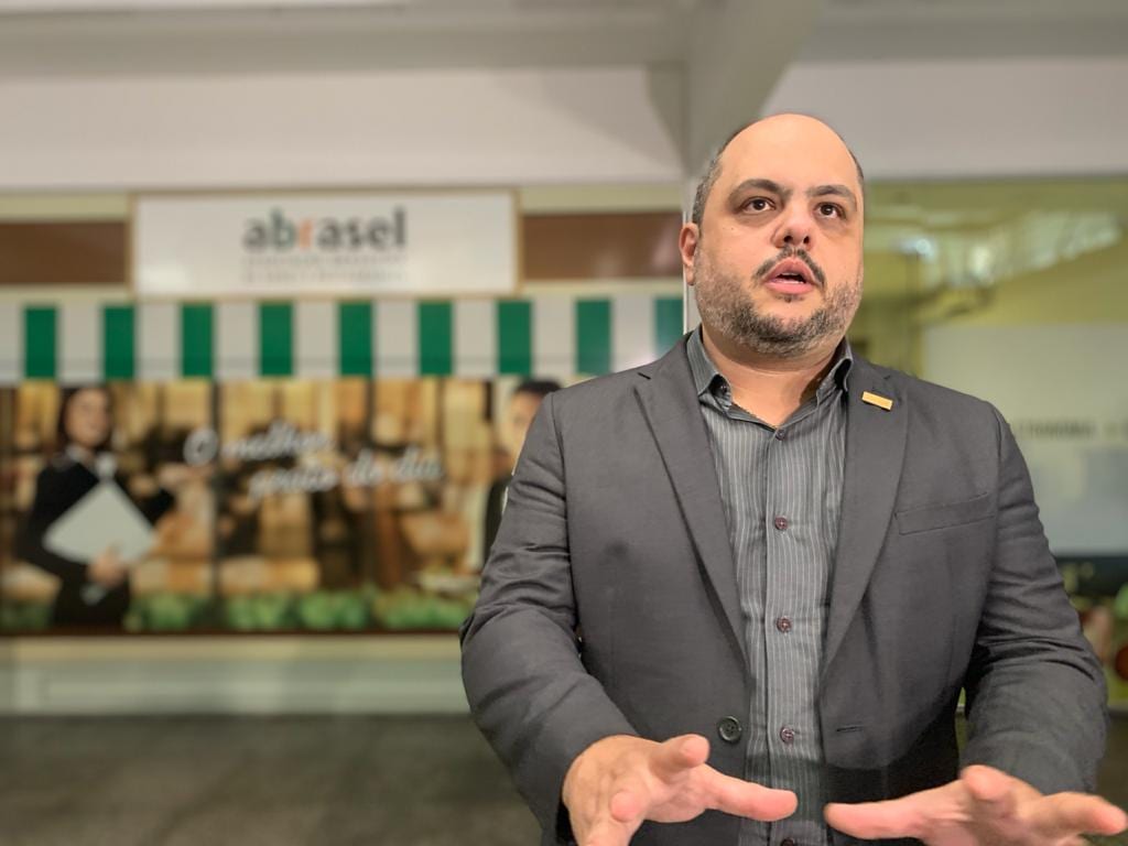 Bares e restaurantes em Goiás estimam 70% de queda nas vendas por causa das medidas de contenção do novo coronavírus