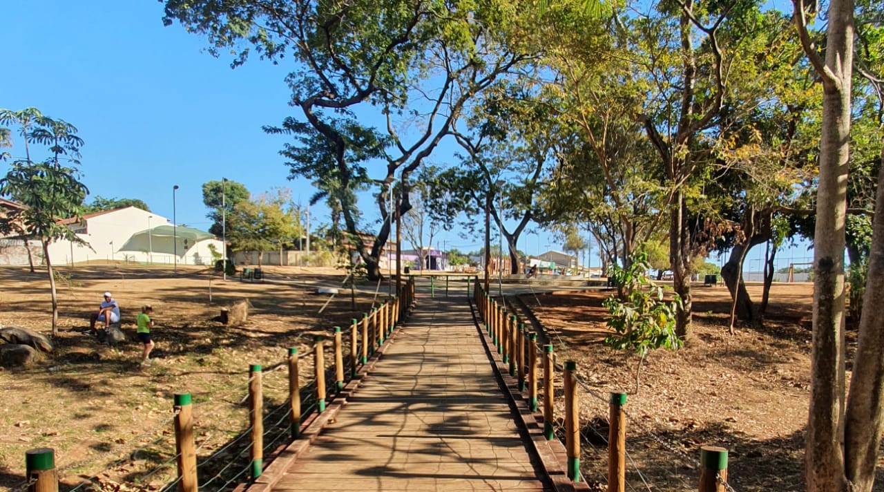 Ponte no Parque Bernardo Élis