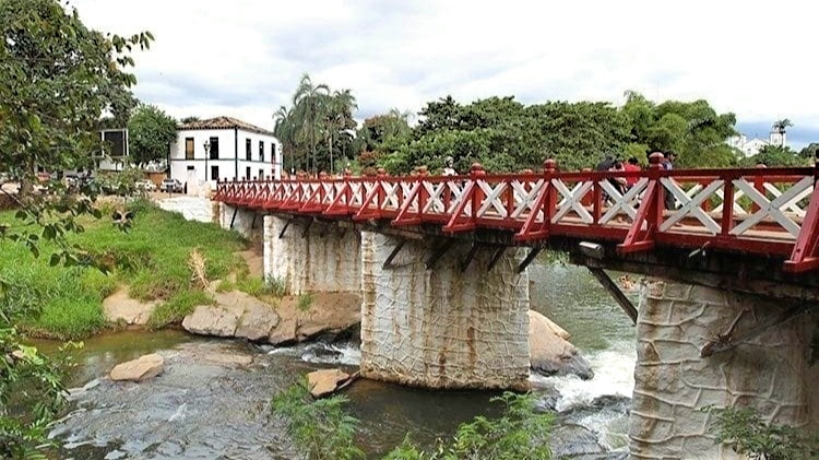 Decreto em Pirenópolis proíbe acesso e banho ao Rio das Almas