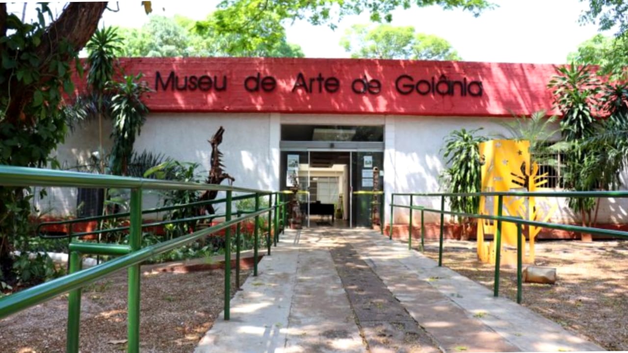 Prefeitura de Goiânia, por meio do Museu de Arte de Goiânia, lança edital para exposição on-line de artes plásticas chamado projeto Sala Compacta