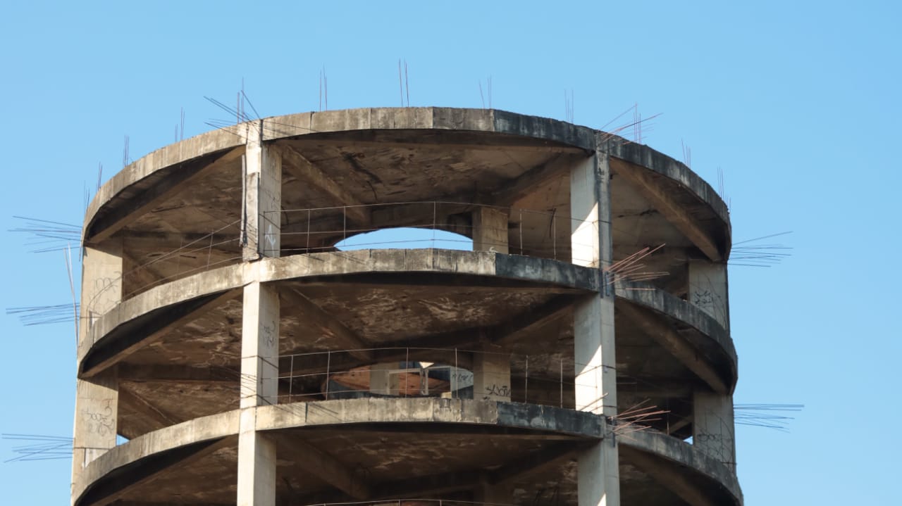 Conheça a história do prédio Redondo da Avenida Araguaia, em Goiânia