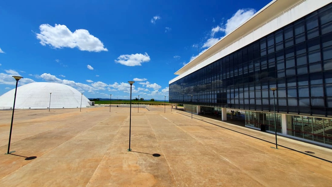 Centro Cultural Oscar Niemeyer, em Goiânia, terá salas vip de cinema