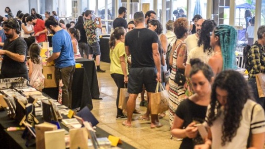 Feira e-cêntrica acontece na Vila Cultural Cora Coralina, em Goiânia