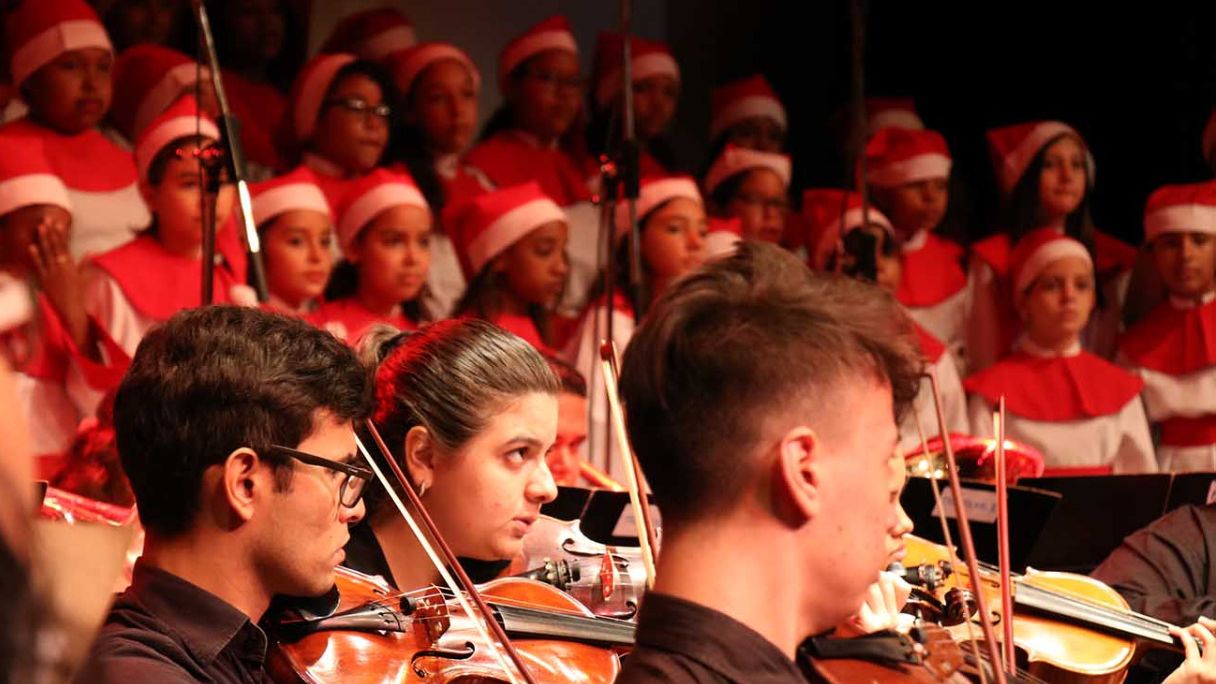 Coral Vozes em Canto realiza a Cantata de Natal 2022, em Goiânia
