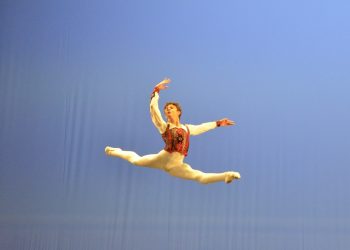 Basileu França garante quatro vagas no “Oscar” do balé mundial