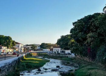 Governo de Goiás transfere capital para a cidade de Goiás
