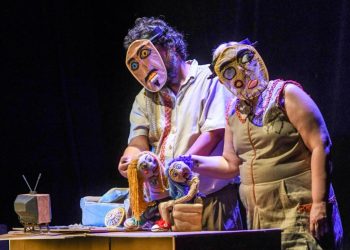 Cia de Teatro Nu Escuro apresenta espetáculo “Barbas” no Centro Cultural UFG