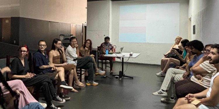 Escola de Artes Visuais recebe Residência Artística pelo Grupo de Pesquisa Corpo, Cultura e Consumo