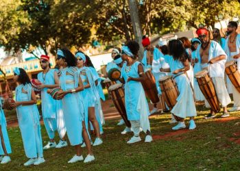 Tambores do Orum voltam às ruas do carnaval de Goiânia celebrando Palmares