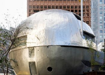 Casa Bola, em São Paulo, abre pela 1ª vez ao público