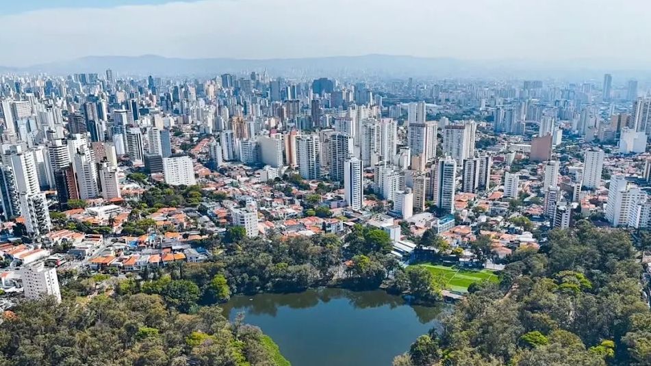10 parques em São Paulo que unem história, natureza e cultura de rua 