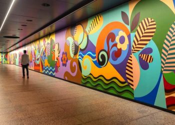 Masp inaugura túnel subterrâneo na Avenida Paulista com obra inédita de Beatriz Milhazes