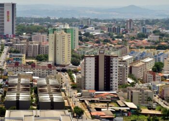 Governo assina ordens de serviço para construção de Linhões que irão abastecer bairros de Aparecida