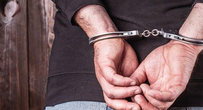 Homem é preso após mostrar órgão genital para mulheres na rua, em Rio Verde
