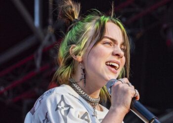Vencedora das principais categorias do Grammy, Billie Eilish fará shows no Brasil
