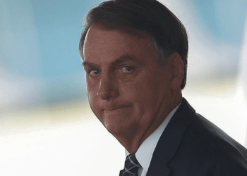 Sem clima político, Bolsonaro decide travar PEC da reforma administrativa