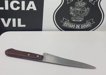Casal é preso após matar vítima com várias facadas, em Novo Gama