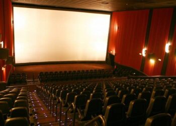 Cinemark suspende operações no Brasil em decorrência da pandemia de coronavírus