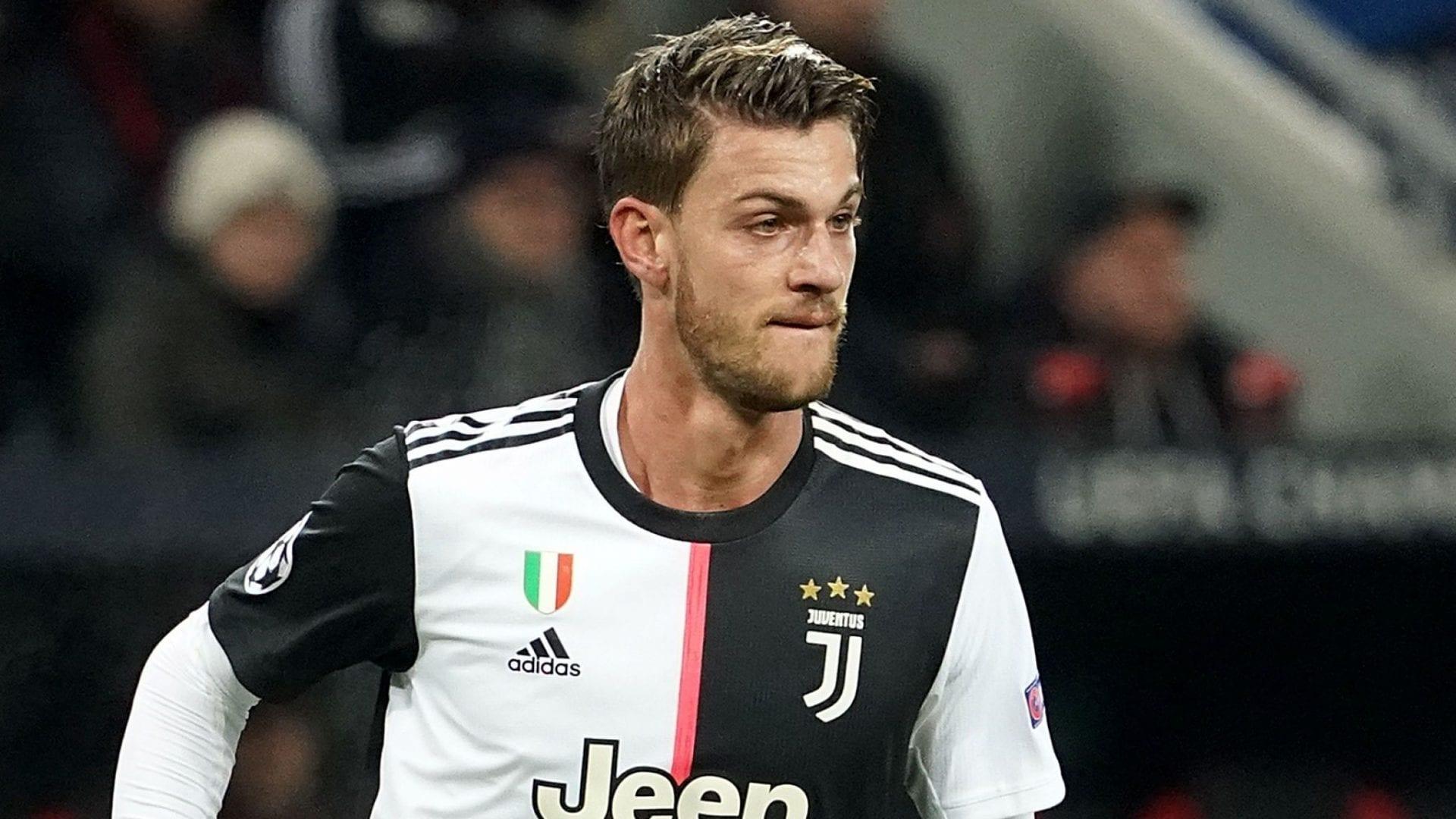 Daniele Rugani, zagueiro da Juventus, é diagnosticado com coronavírus