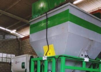 Homem morre após cair em máquina de fertilizantes, em Catalão