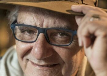 Poeta e compositor Jorge Salomão morre aos 73 anos