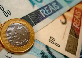 Senado votará auxílio de R$ 600 a informais no dia 30, diz Alcolumbre