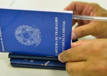Câmara quer elevar auxílio para quem teve salário cortado
