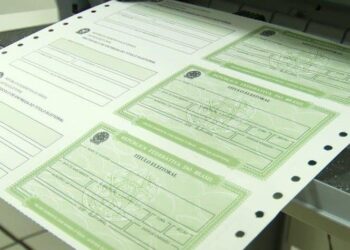 Veja como regularizar o título de eleitor ou pedir primeira via pela internet
