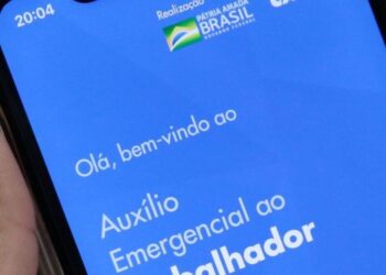 Caixa bloqueia transferência de auxílio