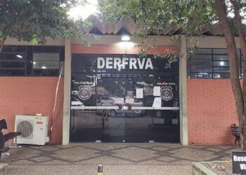 Dois são presos suspeitos de roubar motorista de app, em Aparecida