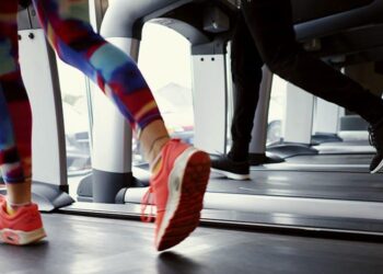 Estados são contra abrir salões e academias