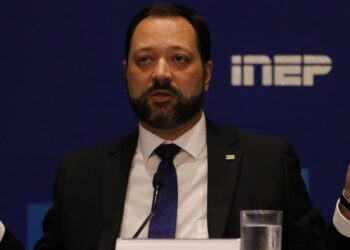 Presidente do Inep afirma que ainda é cedo para adiar o Enem 2020