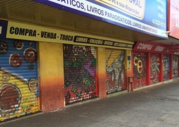 Decreto suspende funcionamento de atividades não essenciais, em Goiás