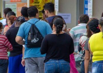 Isolamento em Goiás atinge nível vermelho; casos de covid-19 passam de 4 mil