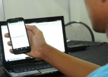 MEC autoriza aulas online no ensino superior até dezembro