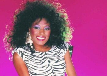 Morre a cantora Bonnie Pointer, integrante das Pointer Sisters, aos 69 anos