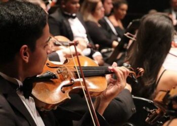 Orquestra Sinfônica faz live em homenagem aos 78 anos do Teatro Goiânia