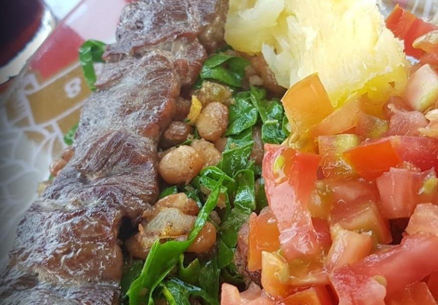 pedir comida Inhumas