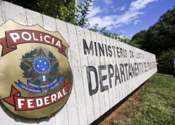PF faz buscas em Oiapoque por desvios de medicamentos e testes de coronavírus