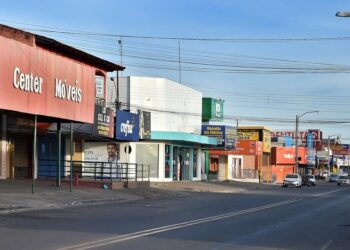 Veja quais comércios podem abrir aos domingos em Aparecida de Goiânia