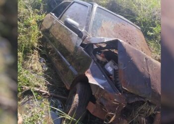 Vítima de capotamento na GO-206 é procurada pelos Bombeiros