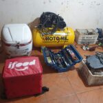 Dupla é presa em Goiás por roubar e vender motos adulteradas na internet 