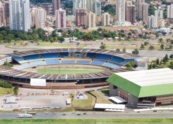 Governo autoriza cinema drive-in no Serra Dourada, em Goiânia