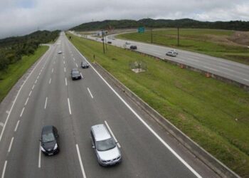 Governo prorroga restrição de entrada de estrangeiros por rodovias