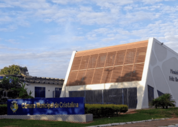 Por envolvimento em esquema de ‘rachadinha’, vereador de Cristalina é afastado