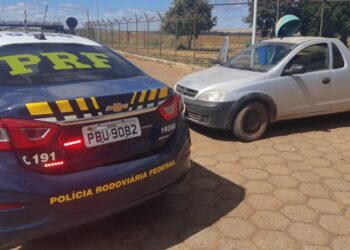 PRF apreende carro com fraude usado pela Prefeitura de Formosa